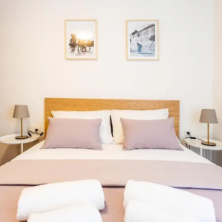 Apartament Petra Heritage *